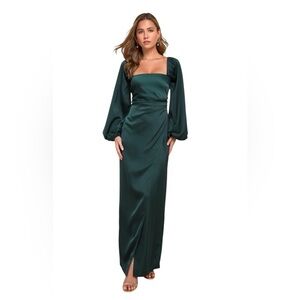 Lulu’s NWT Eternal Heart Emerald Green Satin Long Sleeve Maxi Dress Gown Small